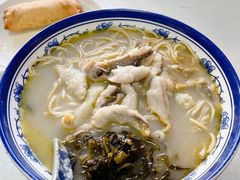 -明呈黄鱼面馆(斜土路店)