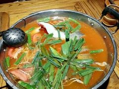 -亮欢寨酸汤鱼(沙冲路店)