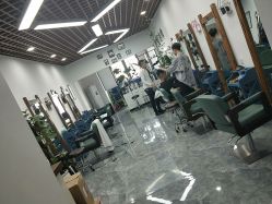 -V8潮牌·接发烫染连锁