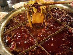 -邓莽子老火锅(中兴路总店)