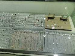 -张师傅首饰加工修理(西单华威潮铺街店)