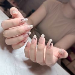 -Fanni美甲美睫皮肤管理