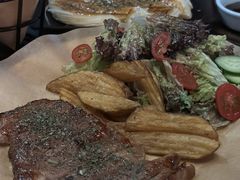 -The Cheebat 锌吧·Bistro(体育西店)