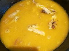 -鲜入围煮花胶鸡海鲜火锅