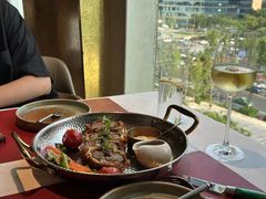 -普朗姆生蚝牛排馆 The Plump Oyster(成都摩方购物中心店)