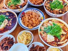 -老鳯府豆花泡馍(第五大道店)