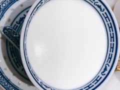 老香港鲜奶冻-香港百合居(LCM置汇旭辉广场店)