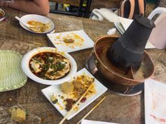 -老蜀铜火锅·酸菜脊骨·麻辣羊蝎子(热闹路店)