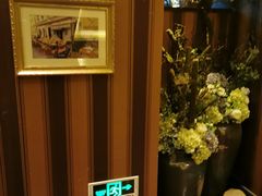-蓝山咖啡馆(白马湖店)