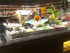-钱小奴海鲜自助黑金店(杭州滨江龙湖店)
