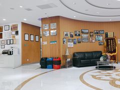 -雅悦齿科(顾村公园店)