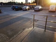 -小昆山服务区-停车场