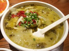 -渝是乎川渝小炒(新世界百货望京店)