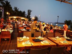-渔家火锅·海鲜自助餐·演艺(亚龙湾天域酒店)