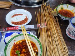 -三番火辣串串香(总店)