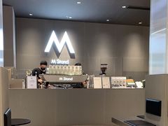 -M Stand(港汇恒隆广场店)
