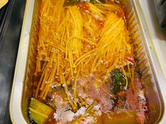 -严三毛口味虾·小严同学的店(曙光路直营店)