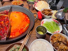 -萍姐火锅·公路夜市(武汉首店)