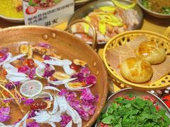 -洱火云南酸菜牛肉火锅(石景山当代商城店)