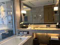 -上海宝华万豪酒店