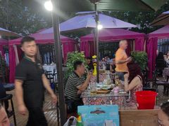 -疆山别院·木垒羊·新疆菜烧烤(铁路局店)