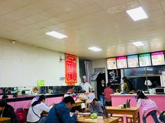 大堂-蒋家槟豆面皮(友爱路店)