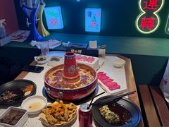 -沪小胖·小龙虾·蓝龙王(八佰伴店)