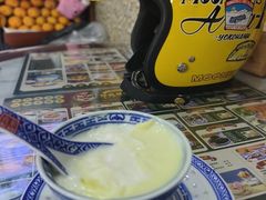 -广信牛奶甜品世家(台东店)