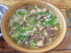 -正宗李家土鸡米线店