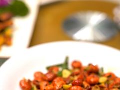 -乡巴佬餐饮(城西店)