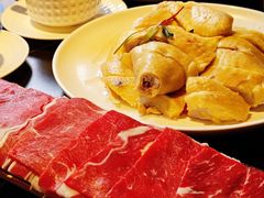 -鲜入唯煮·港式海鲜牛肉火锅(金宝街店)