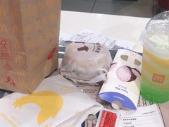 -麦当劳(国际大厦店)
