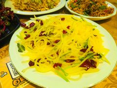 -胖太太四川麻辣排骨串(镇江路分店)