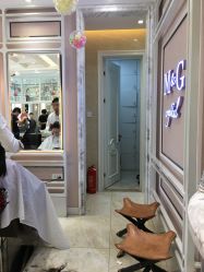 点击看大图 -HH·MG染烫店
