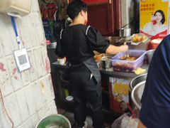 -燕子牛肉面(渣家路店)