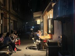 -粉八·云南米线·建水烧烤(常熟路店)