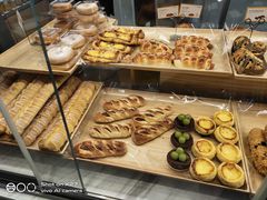 -皇冠幸福里动物奶油生日蛋糕(中山大道二中店)