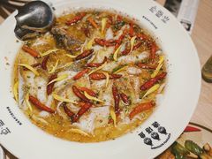 -渔语鱼酸菜鱼新川菜(来福士店)