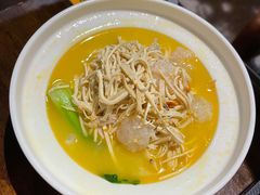 -金枝玉叶上海人家食府(三里河店)