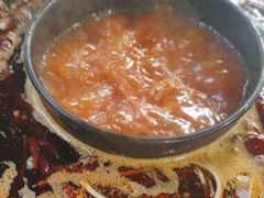 -黄潇洒老火锅(九眼桥宏济巷店)