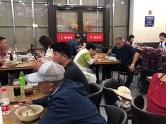 -李先生牛肉面大王(北京站售票厅餐厅)