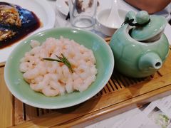 手剥龙井虾仁-知味观(湖滨总店)