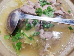 -冯烫烫跷脚牛肉·川菜小馆(武胜西街店)