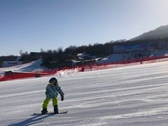 -鳌山滑雪度假区