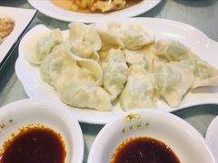 角瓜鸡蛋虾仁水饺-黄家饺子东北特色菜馆(湖滨商业街店)