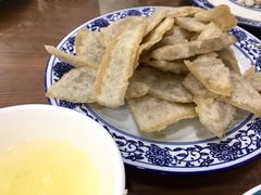 老北京炸灌肠-老磁器口豆汁店(天坛店)