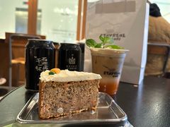 -StayReal Cafe(长宁来福士广场东八区店)