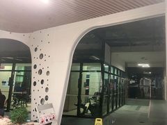 -乐刻运动健身(新浩e都店)