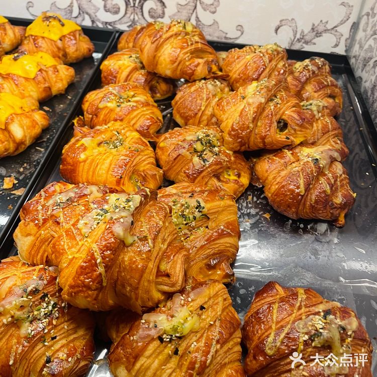 🥯B&C ｜面包脑袋的小天地🥞