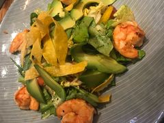 鲜虾牛油果沙拉-Moka Bros 摩卡站(西单大悦城店)